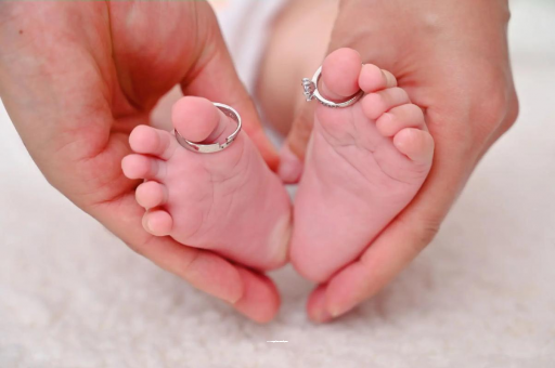 孝感宝宝睡着了委屈的抽泣 孝感宝宝睡着了委屈的抽泣